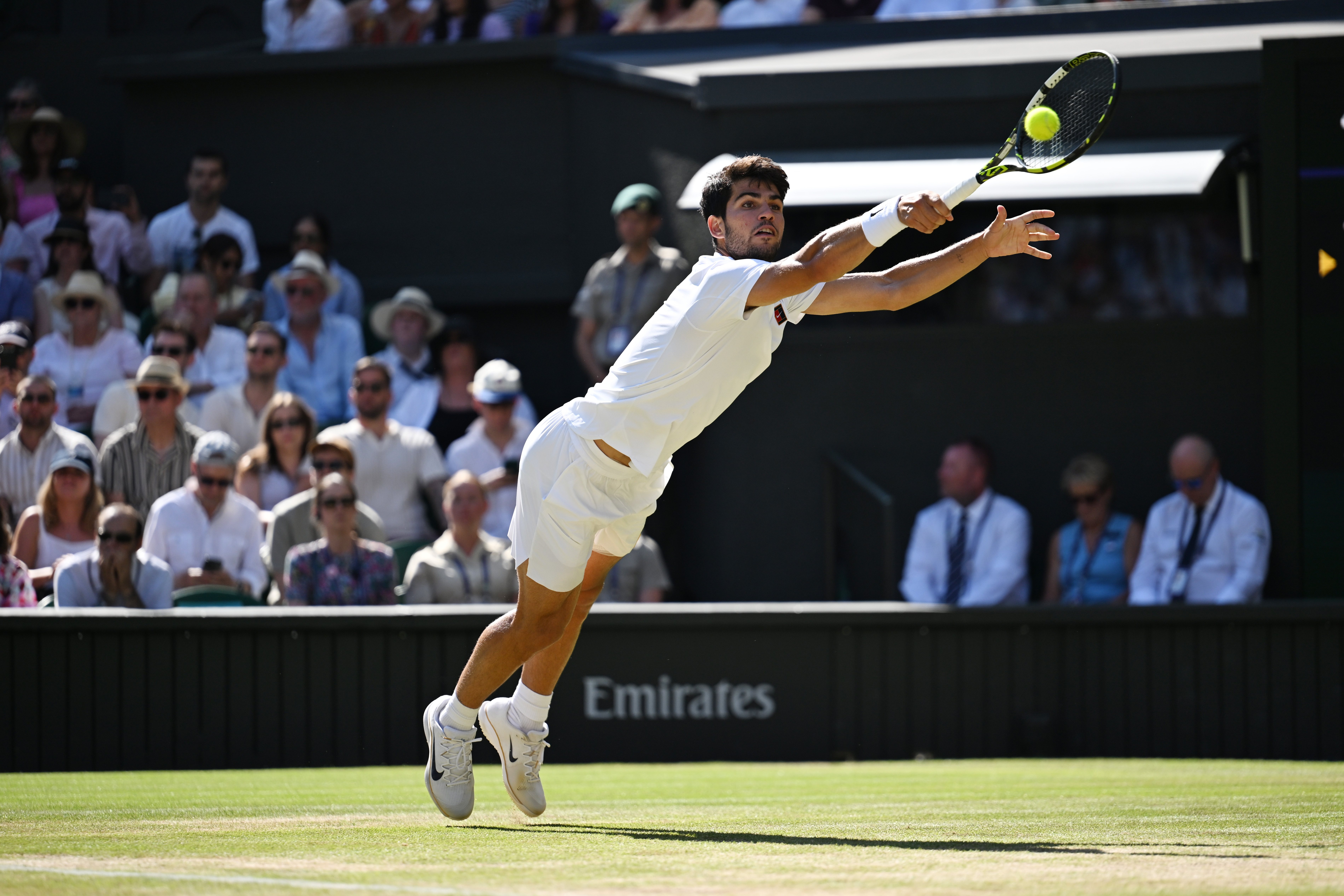 蒙特卡洛大师赛完胜温网，阿尔卡拉斯带队取胜