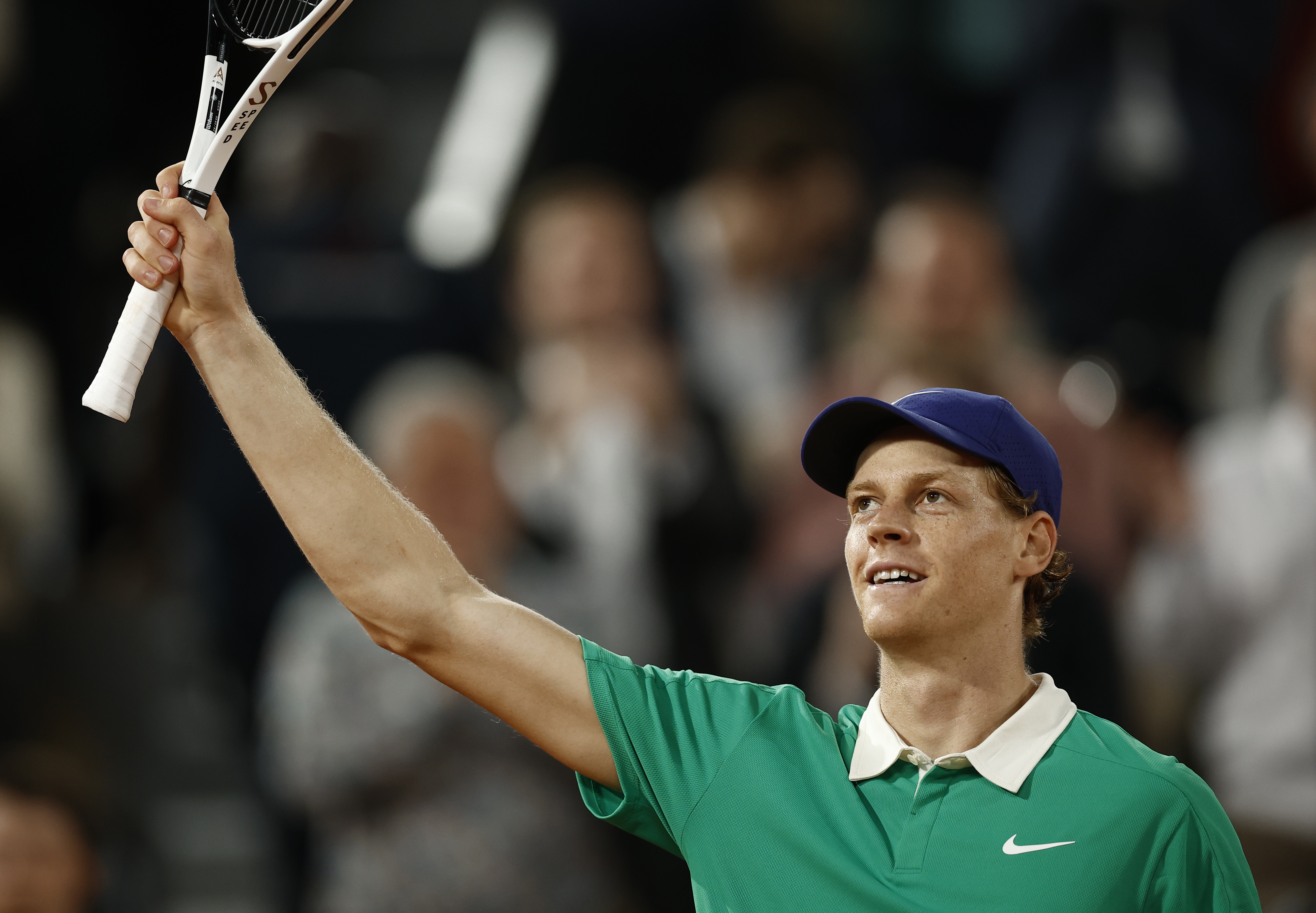 年终总决赛力克法网，辛纳点燃赛场