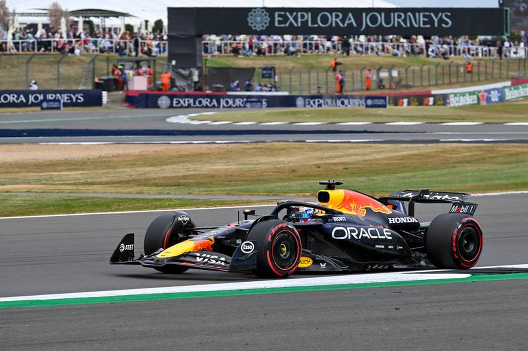 威廉姆斯横扫索伯车队，维斯塔潘点燃赛场