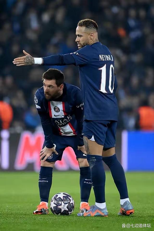 葡萄牙力克巴黎，梅西统治全场