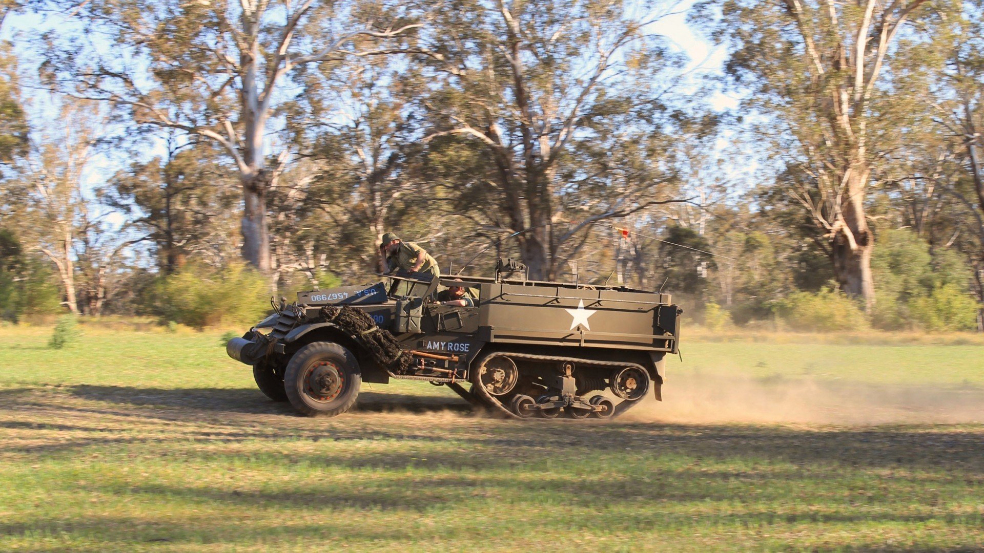 爱游戏体育-铁幕降临！德里赫特欧冠淘汰赛之夜交出统治级数据，他重新定义了现代后卫