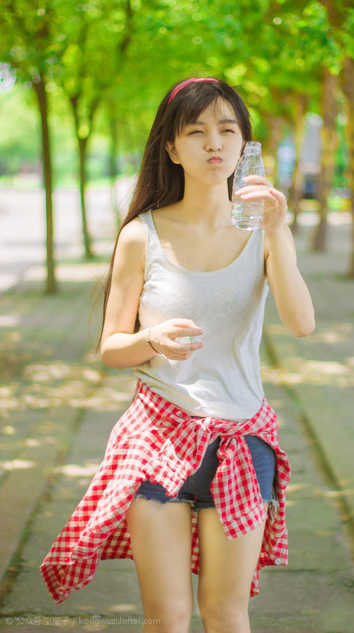 跨越赛场的统治力，从伯纳乌的窒息对局到北岸花园的战术碾压